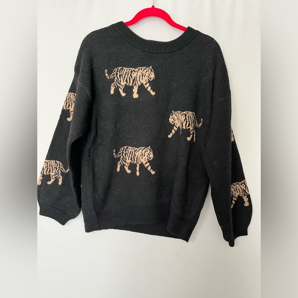Women’s Shop Talulah Sweater Size M